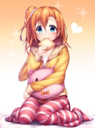  bad_id bad_pixiv_id blue_eyes blush eating female fluffy_legwear gradient hair_between_eyes hair_ornament hairpin heart highres hood hoodie kosaka_honoka kyouou_ena long_sleeves looking_at_viewer love_live! love_live!_school_idol_festival love_live!_school_idol_project mouth_hold one_side_up orange_background orange_hair pajamas pants scrunchie sitting socks solo sparkle striped_clothes striped_pants stuffed_animal stuffed_pig stuffed_toy wariza white_scrunchie yellow_hoodie 