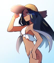  ass bare_arms bikini black_hair blonde_hair blue_eyes breasts commentary_request cowboy_shot eyelashes female flat_ass from_side geeta_(pokemon) gradient_background hand_up hat long_hair medium_breasts momoji_(lobolobo2010) parted_lips pokemon pokemon_sv smile solo straw_hat swimsuit white_bikini 