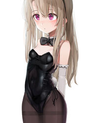  bare_shoulders black_bow black_pantyhose blonde_hair blush bow breasts commentary_request elbow_gloves fake_tail fate/kaleid_liner_prisma_illya fate_(series) female gloves hair_ornament highres illyasviel_von_einzbern long_hair pantyhose pink_eyes playboy_bunny rabbit_tail red_eyes simple_background small_breasts solo sunga2usagi tail white_background white_gloves 