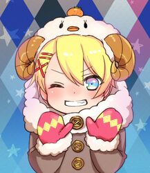  1boy animal_hood bad_id bad_pixiv_id blonde_hair blue_eyes coat food fruit grin hair_ornament hairclip hood horns kurusu_shou male_focus mittens oerba_yun_fang orange_(fruit) sheep_hood sheep_horns smile solo star_(symbol) tachibana_rintarou uta_no_prince-sama 