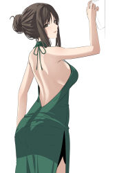  absurdres arm_up backless_dress backless_outfit bare_arms bare_back bare_shoulders black_survival breasts brown_hair character_request choker cowboy_shot dress eternal_return:_black_survival female green_choker green_dress green_eyes hair_bun highres large_breasts looking_at_viewer parted_lips ptal short_hair sideboob sidelocks simple_background sleeveless sleeveless_dress solo standing white_background 