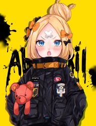  abigail_williams_(fate) abigail_williams_(traveling_outfit)_(fate) bandaid bandaid_on_face bandaid_on_forehead black_bow black_jacket blonde_hair blue_eyes blush bow character_name chromatic_aberration commentary crossed_bandaids fate/grand_order fate_(series) female gaota hair_bun hairbow hugging_object jacket long_hair long_sleeves looking_at_viewer official_alternate_costume open_mouth orange_bow parted_bangs polka_dot polka_dot_bow simple_background single_hair_bun sleeves_past_fingers sleeves_past_wrists solo stuffed_animal stuffed_toy teddy_bear teeth upper_body upper_teeth_only v-shaped_eyebrows yellow_background 