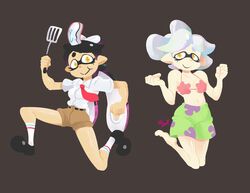  +_+ 2girls 3d_rod! alternate_hairstyle artist_name barefoot bikini black_hair callie_(splatoon) commentary_request cosplay hat inkling marie_(splatoon) multiple_girls necktie patrick_star patrick_star_(cosplay) pointy_ears ponytail red_necktie short_sleeves shorts smile socks spatula splatoon_(series) splatoon_1 spongebob_squarepants spongebob_squarepants_(cosplay) spongebob_squarepants_(series) swimsuit tan tentacle_hair white_hair yellow_eyes 