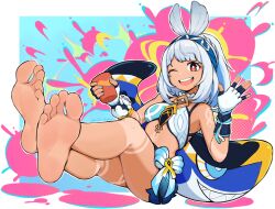  armpit_crease bare_legs bare_shoulders barefoot blue_hairband braid breasts commentary crossed_ankles dark-skinned_female dark_skin english_commentary eyelashes feet female fingerless_gloves fish-shaped_pupils foot_focus foreshortening full_body genshin_impact gloves grey_hair hairband hands_up highres legs medium_breasts medium_hair mualani_(genshin_impact) multicolored_background one_eye_closed orange_eyes shark sitting smile softhanten soles solo teeth toes upper_teeth_only waving 