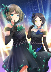  2girls aqua_eyes black_dress black_gloves black_hair blue_eyes blue_feathers brown_hair commentary_request cowboy_shot dress earrings elbow_gloves feathers finger_to_mouth gloves green_feathers hair_ornament hayami_kanade heterochromia idolmaster idolmaster_cinderella_girls idolmaster_cinderella_girls_starlight_stage index_finger_raised jewelry kirifrog looking_at_viewer mole mole_under_eye multiple_girls mysterious_eyes_(idolmaster) necklace outdoors parted_bangs parted_lips photoshop_(medium) pretty_liar_(idolmaster) print_dress short_dress short_hair sky sleeveless sleeveless_dress standing star_(sky) starry_sky strapless strapless_dress takagaki_kaede yellow_eyes 