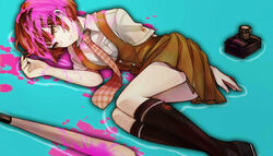  baseball_bat black_socks blood blood_stain blue_background bookcage camera commentary_request danganronpa_(series) danganronpa_2:_goodbye_despair death female freckles green_eyes koizumi_mahiru lying necktie photoshop_(medium) pink_blood red_hair school_uniform short_hair skirt socks solo spoilers 