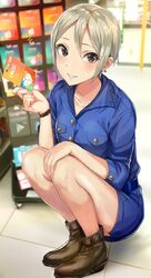  black_eyes blonde_hair commentary_request female gift_card highres idolmaster idolmaster_cinderella_girls itunes looking_at_viewer parody sakamuke shiomi_syuko short_hair smile solo squatting 