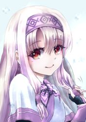  ainu_clothes black_gloves blonde_hair closed_mouth fate/grand_order fate_(series) female fingerless_gloves gloves hair_between_eyes hair_tubes headband highres illyasviel_von_einzbern long_hair looking_at_viewer numataromomon pink_headband red_eyes simple_background sitonai_(fate) smile solo upper_body white_background 