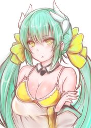  :t aleixww alternate_costume aqua_eyes aqua_hair bare_shoulders bikini bikini_top_only blush breasts cleavage commentary_request detached_collar detached_sleeves fate/grand_order fate_(series) female horns kiyohime_(fate) kiyohime_(swimsuit_lancer)_(fate) kiyohime_(swimsuit_lancer)_(first_ascension)_(fate) long_hair looking_at_viewer low_twintails medium_breasts simple_background solo swimsuit twintails upper_body white_background wide_sleeves yellow_eyes 