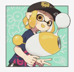  bad_id bad_twitter_id black_border black_hat blonde_hair blue_shirt blunt_bangs border check_commentary colored_tongue commentary_request dutch_angle fangs female gomi_(kaiwaresan44) hat holding holding_weapon inkling inkling_girl inkling_player_character looking_at_viewer luna_blaster_(splatoon) mario_(series) open_mouth outside_border paint_splatter pointy_ears print_headwear print_shirt shirt short_hair short_sleeves single_vertical_stripe smile solo space_invaders splatoon_(series) standing tentacle_hair upper_body weapon yellow_eyes yellow_tongue 