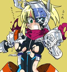  absurdres ahoge armor artoria_pendragon_(fate) bad_id bad_twitter_id blonde_hair bodysuit breasts broken_helmet commentary_request fate/grand_order fate_(series) female gauntlets green_eyes highres mysterious_heroine_xx_(fate) mysterious_heroine_xx_(first_ascension)_(fate) open_mouth scarf solo tears torn_bodysuit torn_clothes uotsu_(sabakou) 