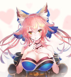  animal_ear_fluff animal_ears bare_shoulders blue_kimono breasts cleavage commentary_request fate/extella fate/extra fate/grand_order fate_(series) female finger_to_mouth fox_ears hair_between_eyes hand_on_own_chest heart heart_background japanese_clothes kimono large_breasts long_hair long_sleeves looking_at_viewer orange_eyes pink_background pink_hair shushing smile tamamo_(fate) tamamo_no_mae_(fate/extra) tanaka_ken&#039;ichi upper_body wide_sleeves 