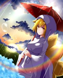  after_rain alternate_costume animal_ears backlighting blonde_hair breasts cloud commentary_request female fox_ears fox_tail highres holding holding_umbrella hood ice japanese_clothes kimono light_smile looking_at_viewer medium_breasts mountain multiple_tails noel_(noel-gunso) obi oil-paper_umbrella perspective rain rainbow sash solo sun sunlight tail touhou uchikake umbrella wataboushi white_kimono yakumo_ran yellow_eyes 