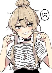  arms_up black_choker blonde_hair blush choker commentary_request female grey_eyes hair_bun hair_ornament hairclip highres long_hair looking_at_viewer mememori-kun_ni_wa_kanawanai oerba_yun_fang oomori_(kswmr) shirt shirt_tucked_in sidelocks single_hair_bun smile solo striped_clothes striped_shirt t-shirt upper_body white_background white_shirt 