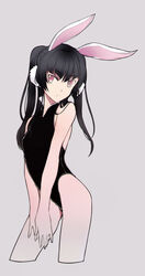  animal_ears black_hair black_leotard contrapposto cropped_legs female grey_background highleg highleg_leotard highres leotard long_hair looking_at_viewer pink_eyes rabbit_ears rhapsode senki_zesshou_symphogear simple_background solo tsukuyomi_shirabe twintails 