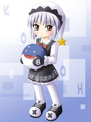  :3 bad_id bad_pixiv_id chibi commentary dolfini dress female gloves hat kooh kurushima_awa lowres music pangya pantyhose photoshop_(medium) red_eyes solo star_(symbol) white_hair 