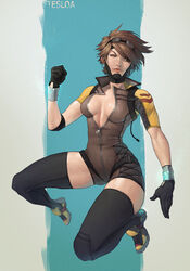  alexander_terentyev alternate_costume bad_deviantart_id bad_id black_gloves boots brown_eyes brown_hair closed_mouth cross-laced_clothes female full_body gloves goggles goggles_on_head hand_up highres lips messy_hair no_harness one_eye_closed overwatch overwatch_1 partially_unzipped short_jumpsuit short_sleeves smile solo swept_bangs thigh_boots tracer_(overwatch) unzipped zipper zipper_pull_tab 