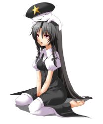  :3 barefoot black_hair bow braid commentary_request female gradient_eyes hairbow hat hei_meiling long_hair m.u.g.e.n multicolored_eyes original purple_eyes red_eyes seiza shoboon simple_background sitting soles solo star_(symbol) touhou twin_braids very_long_hair white_background yuu_sagi 