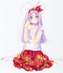  ahoge blue_eyes female long_hair mamotte_shugogetten! purple_hair sakurano_minene scan shugogetten_shaolin simple_background sitting solo source_request 