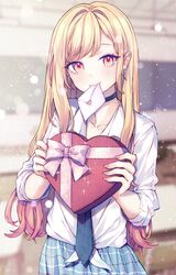  anny_(yoai) artist_name blonde_hair blue_necktie blue_skirt blurry blurry_background blush bow box breasts choker classroom collared_shirt cowboy_shot day ear_piercing earrings english_commentary female gift gradient_hair heart heart-shaped_box highres holding holding_gift holding_heart incoming_gift indoors jewelry kitagawa_marin light_particles long_hair looking_at_viewer love_letter mouth_hold multicolored_hair necktie piercing pink_bow plaid plaid_skirt pleated_skirt red_eyes red_hair school_uniform shirt skirt smile solo sono_bisque_doll_wa_koi_wo_suru sparkle streaked_hair swept_bangs tied_shirt valentine white_shirt 