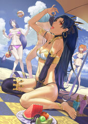  &gt;_&lt; 4girls ahoge anklet apple armlet asymmetrical_legwear asymmetrical_sleeves barefoot beach bikini black_ribbon breasts bridal_gauntlets commentary crown day detached_collar elbow_gloves eyepatch_bikini fate/grand_order fate_(series) feet food from_side fruit fujimaru_ritsuka_(female) gloves gold_trim grapes hair_ornament hair_ribbon hair_scrunchie highres holding holding_food holding_fruit ishtar_(fate) jewelry large_breasts light_purple_hair long_hair low-tied_long_hair mash_kyrielight minamoto_no_raikou_(fate) minamoto_no_raikou_(swimsuit_lancer)_(fate) multiple_girls neck_ring one_side_up orange_eyes orange_hair outdoors parted_bangs purple_bikini purple_hair red_eyes ribbon scrunchie side_ponytail single_elbow_glove single_thighhigh swimsuit thighhighs tiara toes two_side_up uneven_legwear uneven_sleeves very_long_hair watermelon yonoki 