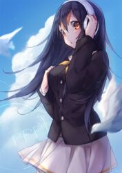  bad_id bad_pixiv_id bird black_hair black_shirt blurry blush breasts brown_eyes cloud day depth_of_field female from_side gentoo_penguin_(kemono_friends) group_name hair_between_eyes headphones kemono_friends long_hair long_sleeves medium_breasts oninaart outdoors parted_lips pleated_skirt school_uniform serafuku shirt skirt sky solo white_skirt wind 