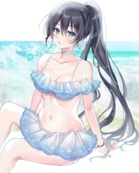  absurdres alice_fiction bikini black_hair blue_eyes blush bracelet breasts choker cleavage earrings female highres jewelry konyo_satsuki long_hair looking_at_viewer neu_(alice_fiction) ocean off-shoulder_bikini off_shoulder ponytail sitting solo star_(symbol) swimsuit 