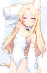  absurdres animal_ear_fluff animal_ears arm_up bare_legs bare_shoulders basa_rutan blonde_hair blue_archive blue_bow blue_bowtie bow bowtie breasts collarbone cowboy_shot detached_collar detached_sleeves female fox_ears halo highres leotard light_blush light_frown long_hair looking_at_viewer mini_bowtie multicolored_eyes pantyhose parted_bangs playboy_bunny red_eyes ribs seia_(blue_archive) side-tie_leotard sidelocks skinny sleeves_past_fingers sleeves_past_wrists small_breasts solo strapless strapless_leotard tail wavy_hair white_leotard white_sleeves wide_sleeves yellow_eyes 