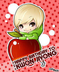  2010 apple bigbang birthday blonde_hair brown_eyes character_name chibi food fruit g-dragon hood hoodie lowres male_focus smile solo 