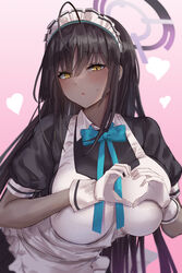  ahoge apron black_hair blue_archive blue_bow blue_bowtie blush bow bowtie breasts commentary_request dark-skinned_female dark_skin female gloves halo heart heart_hands highres karin_(blue_archive) large_breasts long_hair looking_at_viewer maid_headdress parted_lips purple_background satou_aji short_sleeves white_apron white_gloves white_headwear yellow_eyes 