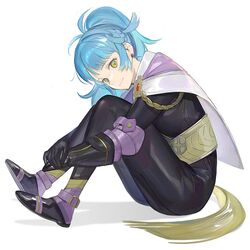  ahoge black_bodysuit black_gloves blue_hair bodysuit cape closed_mouth commentary earrings english_commentary female fire_emblem fire_emblem_heroes full_body gloves green_eyes head_tilt highres jewelry kyufe long_hair long_sleeves looking_at_viewer ponytail reginn_(fire_emblem) simple_background sitting smile solo white_background white_cape 