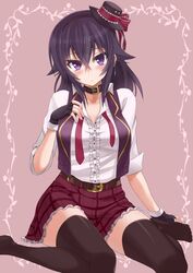  black_hair black_thighhighs blush breasts commentary_request female fingerless_gloves gloves hat konohana_enishi light_smile medium_breasts original purple_eyes sengoku_aky short_hair sitting solo thighhighs wariza 