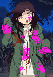  :o black_hair blood blood_on_clothes collared_shirt cosplay danganronpa_(series) danganronpa_2:_goodbye_despair dosugon female hood hood_down jacket komaeda_nagito komaeda_nagito_(cosplay) long_hair night open_clothes open_jacket outdoors pink_blood pink_shirt print_shirt shirt sleeves_past_fingers sleeves_past_wrists solo teeth tsumiki_mikan upper_teeth_only 