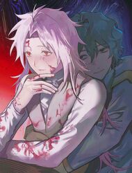  2boys black_eyes black_hair blood blood_on_clothes blood_on_face blood_on_hands bright_pupils capelet closed_mouth commentary_request finger_to_own_chin gold_trim grey_vest hatsutori_hajime highres hug korean_commentary long_hair long_sleeves male_focus multiple_boys parted_bangs red_eyes saibou_shinkyoku shirt smile temu_(temp_mumu) utsugi_noriyuki vest white_capelet white_shirt 