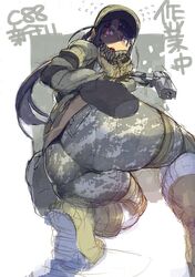  ass bad_id bad_twitter_id battlefield_(series) battlefield_4 black_hair boots camouflage combat_boots digital_camouflage female gun handgun helmet highres holding holding_gun holding_weapon holster long_hair looking_at_viewer military military_uniform mp-412_rex namaniku_atk open_mouth pantylines purple_eyes solo teeth uniform weapon 