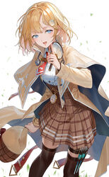  artist_name black_thighhighs blonde_hair blue_eyes bob_cut breasts brown_coat brown_hat brown_skirt coat collared_shirt commentary cowboy_shot deerstalker ekao english_commentary eyelashes female gear_hair_ornament grass hair_ornament hat high-waist_skirt highres holding holding_clothes holding_hat holding_magnifying_glass hololive hololive_english holster index_finger_raised lips looking_at_viewer magnifying_glass medium_breasts miniskirt necktie open_clothes open_coat open_mouth plaid plaid_skirt pocket_watch red_necktie shirt short_hair short_necktie signature simple_background skirt smile solo stethoscope syringe thigh_holster thighhighs unworn_hat unworn_headwear virtual_youtuber watch watson_amelia watson_amelia_(1st_costume) white_background white_shirt wind wing_collar zettai_ryouiki 