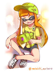  artist_name badge closed_eyes commentary_request female hat inkling inkling_girl inkling_player_character mataichi_mataro oerba_yun_fang open_mouth orange_hair pointy_ears shirt shorts smile solo splatoon_(series) splatoon_1 splattershot_jr_(splatoon) t-shirt tentacle_hair 