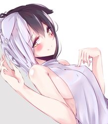  a:n_(angrynum) bad_id bad_pixiv_id black_hair blush breasts female from_side highres looking_at_viewer lying medium_breasts mismatched_animal_ear_colors multicolored_hair on_back original poking poking_self seren_(angry_num) sideboob smile solo split-color_hair two-tone_hair white_hair yellow_eyes 