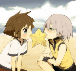  2boys beach brown_hair chibi double_mouth_hold eating kingdom_hearts kl mouth_hold multiple_boys ocean paopu_fruit photoshop riku silver_hair sora sora_(kingdom_hearts) star young younger 