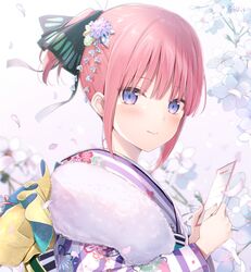  6u_(eternal_land) black_ribbon blue_eyes blunt_bangs blush butterfly_hair_ornament cherry_blossoms female floral_print flower from_side go-toubun_no_hanayome hair_flower hair_ornament japanese_clothes kimono looking_at_viewer nakano_nino obi omikuji petals pink_hair ponytail purple_kimono ribbon sash shawl short_hair smile stole_cape striped_clothes striped_kimono upper_body 