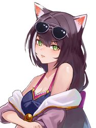  animal_ear_fluff animal_ears bare_shoulders bikini black_hair blush breasts cat_ears cat_girl cleavage collarbone commentary_request eyewear_on_head female green_eyes grey_jacket hair_between_eyes highres jacket karyl_(princess_connect!) karyl_(summer)_(princess_connect!) korean_commentary long_hair looking_at_viewer moth1 multicolored_hair off_shoulder open_clothes open_mouth parted_lips princess_connect! simple_background sleeves_pushed_up solo streaked_hair sunglasses swimsuit upper_body white_background white_hair 