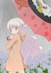  charlotte_(madoka_magica) commentary_request female flower hydrangea long_hair mahou_shoujo_madoka_magica mahou_shoujo_madoka_magica:_hangyaku_no_monogatari momoe_nagisa multicolored_eyes rain raincoat red_eyes scrunchie solo two_side_up umbrella white_hair yellow_eyes yukimura_kaname 