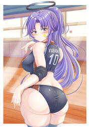  absurdres ass basketball_jersey basketball_uniform black_buruma black_shirt black_thighhighs blue_archive blush breasts buruma cropped_shirt facial_tattoo female halo highres large_breasts long_hair looking_at_viewer mechanical_halo ponytail purple_eyes purple_hair shirt solo sportswear star_(symbol) star_tattoo tattoo thighhighs tong_shui yuuka_(blue_archive) 