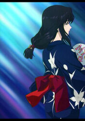  anime_screenshot blue_kimono closed_mouth facing_away female hand_fan holding holding_fan japanese_clothes kimono letterboxed long_hair long_sleeves low_ponytail misaki_shizuno red_sash sash solo wide_sleeves zegapain 