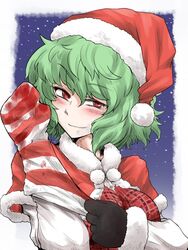  adjusting_clothes adjusting_gloves blood blush breasts capelet christmas commentary_request female gloves green_hair hat kazami_yuuka medium_breasts mittens naui_kudan plaid red_capelet red_eyes santa_costume santa_hat short_hair smile snow solo touhou upper_body winter winter_clothes 