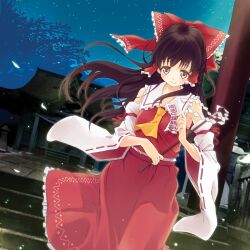  ascot bad_id bad_pixiv_id bare_shoulders blush bow brown_eyes brown_hair chika_(orange_pop) detached_sleeves female gohei hair_tubes hairbow hakurei_reimu hakurei_shrine long_hair night night_sky ofuda red_bow red_skirt shide shrine skirt sky smile solo star_(symbol) torii touhou 