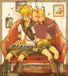  1boy blonde_hair blue_eyes cameo commentary_request crop_top den detached_sleeves female hair_ornament hairclip hatsune_miku instrument kagamine_len kagamine_rin kaito_(vocaloid) kamui_gakupo keyboard_(instrument) lowres machine meiko_(vocaloid) melodica midriff ribbon siblings steamroller twins vocaloid 