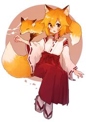  animal_ear_fluff animal_ears blush commentary female fox fox_ears fox_girl fox_tail geta japanese_clothes oerba_yun_fang official_art open_mouth orange_eyes orange_hair rimukoro senko_(sewayaki_kitsune_no_senko-san) sewayaki_kitsune_no_senko-san short_hair skin_fang smile solo symbol-only_commentary tail wide_sleeves 