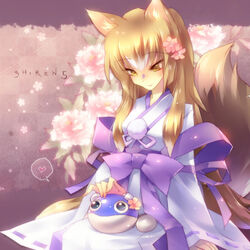  animal_ears blonde_hair bow commentary_request female flower fox_ears fox_tail fuurai_no_shiren hair_flower hair_ornament heart japanese_clothes kimono mariko_(leda) okon peony_(flower) sitting solo tail yellow_eyes 