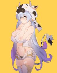  animal_print bad_id bad_pixiv_id blue_hair breasts brown_eyes catura_(granblue_fantasy) cleavage cow_hat cow_print cow_tail draph female gradient_hair granblue_fantasy hair_between_eyes highres large_breasts long_hair looking_at_viewer multicolored_hair navel print_headwear purple_hair short_shorts shorts simple_background solo tail thighhighs thighs tilt-shift_(azalanz) twitter_username white_shorts white_thighhighs yellow_background 